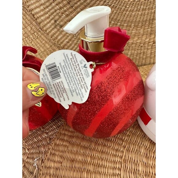 4 piece Christmas soap - Picture 6 of 10